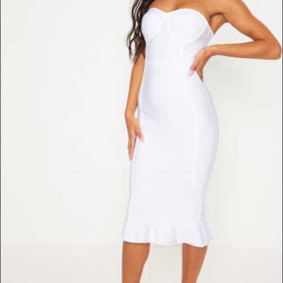 PrettyLittleThing Dresses & Skirts - PrettyLittleThing white bodycon strapless dress
